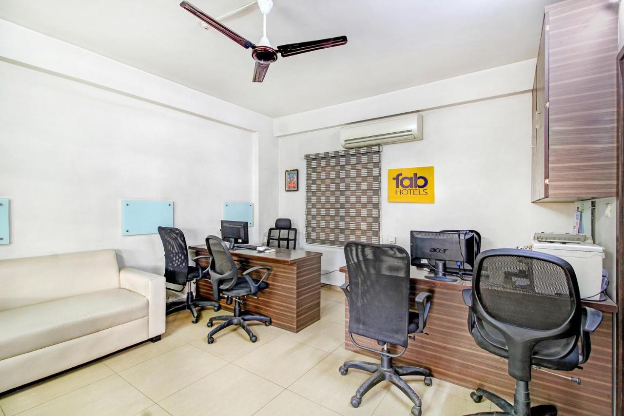 Fabhotel Hill View II Hitech City Hyderabad Exterior foto