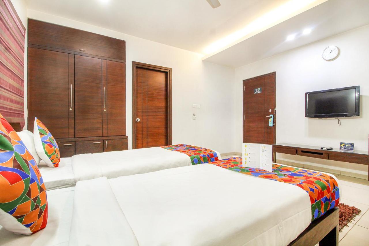 Fabhotel Hill View II Hitech City Hyderabad Exterior foto
